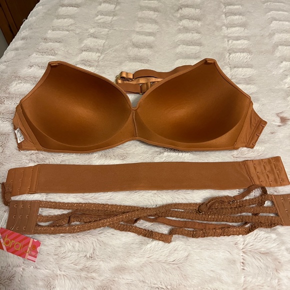 NWOT Bra Lab Amber Rosanna wireless Bra with extra straps and back strap, size 7 - Picture 6 of 7